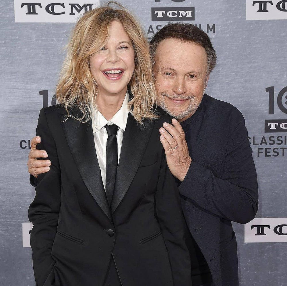 Məşhur aktrisa plastik əməliyyat etdirdi - FOTO